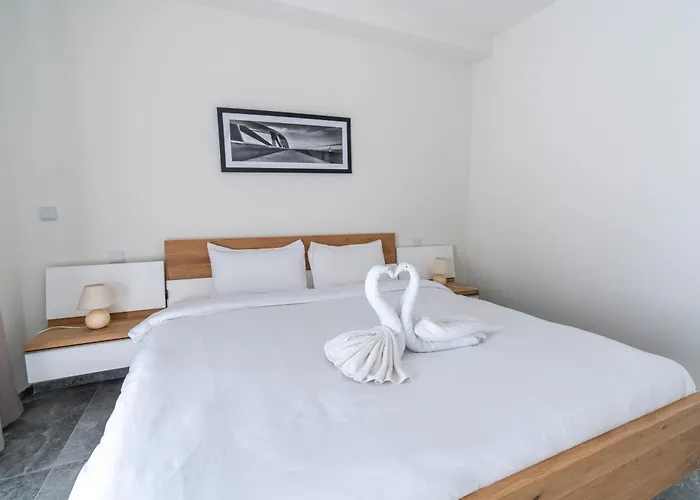 Piazza Panorama In The Island's Tallest Landmark Appartement San Ġiljan