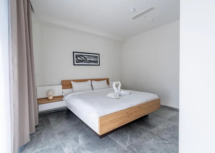 Piazza Panorama In The Island's Tallest Landmark San Ġiljan